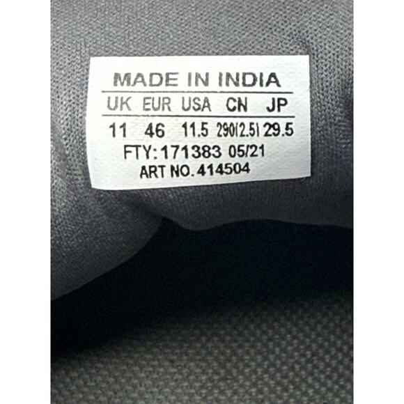 Men’s 11.5 Salomon Black and Red Athletic Hiking Trail Sneakers - Picture 12 of 12